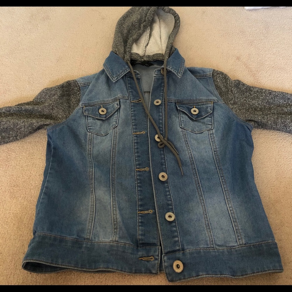 Hoodie denim jacket